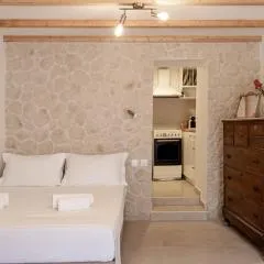 Mountain Mini Suite