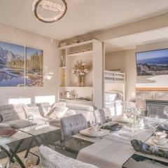 Great Apmt in Canmore 2BD+Den+2BA- Hot tub Htd pool Mt.view Top Flr