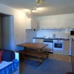 Appartement cosy 3 pièces pour 6 pers. à Valfréjus, proche télécabine et commerces, avec balcon - FR-1-561-65
