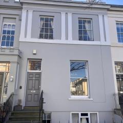 No2 Clarence grade II Regency townhouse short walk to racecourse and town centre