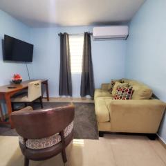 Spacious 2 BR, fully equipped kitchen close to Ferry, Unit 5