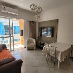 B913 - Apto para 06 pessoas em Bombinhas + piscina