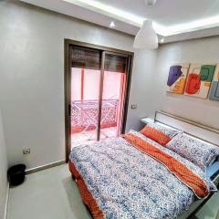 Chic & Lovely Flat in City Center