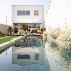 Splendid townhouse with private pool