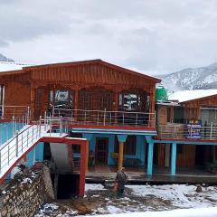 SkY Home Stay at Dayara Bugyal Trek Point Raithal