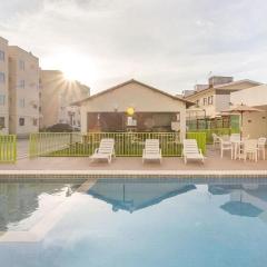 Apartamento, 2 quartos com piscina