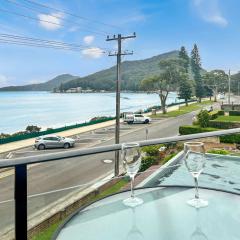 Bella Vista Unit 3 19 Shoal Bay Road