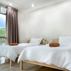 Modern Muji Home Retreat near Taiping Lake Garden with Free Netflix