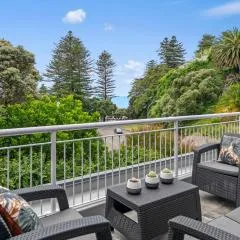 Hillcrest Hideaway - Napier Holiday Apartment