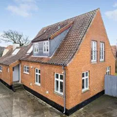 Gorgeous Home In Skagen With Wifi