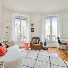 Charming Haussmannian T3 in Paris - Welkeys