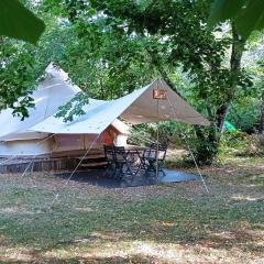 CAMPING LE BEL AIR tente insolite Sibley's 4 personnes-LE ROMARIN