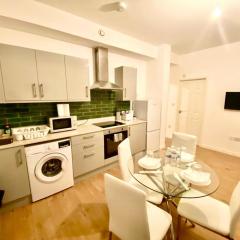 One Bedroom Apartment In Ealing London