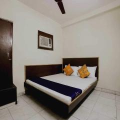 OYO Flagship 83552 Anchal Guest House