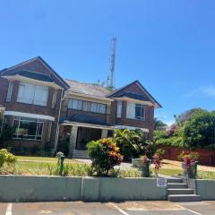 Hilltop Manor Bed and Breakfast