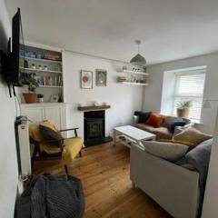 Tewyn Cottage - Charming 2 bed getaway in the SW!