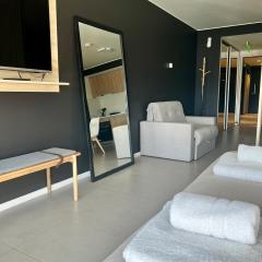 Seaport Apartments STUDIO Austral 403