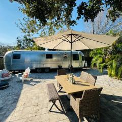Vintage Airstream with Hot Tub