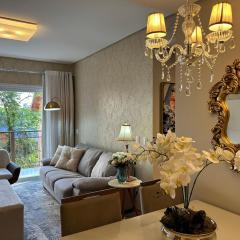 Apto Impecável com piscina aquecida e jacuzzi