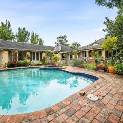 Family Living big house in Balwyn central