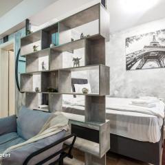 Central Residence Apartment 724