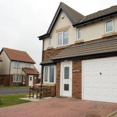 3 Bed in Seahouses CN229