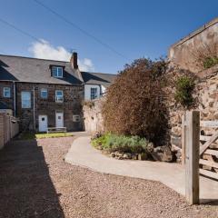 3 Bed in Bamburgh CN034
