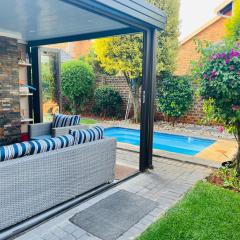 Private Holiday home in Kempton park
