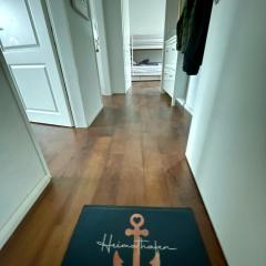 Geschmackvolle Ferienwohnung zentral und strandnah gelegen. WLAN kostenlos.