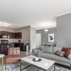 Landing Modern Apartment with Amazing Amenities (ID4332)