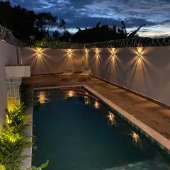 Aconchego! Sua casa com Piscina em Passos!!