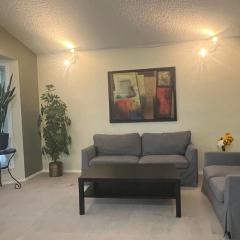 Male Only Private Room Hollick Kenyon Close to No Frills and Strip Mall