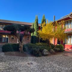 Cozy flat + parking close to City center/Airport