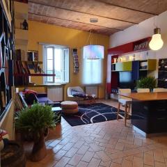 Maison Mavù in the center with wifi fiber, 12 minutes on foot from the Umbria Jazz arena and 2 minutes from the free concerts in the square