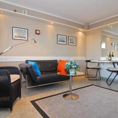 Metropol, Whg 250, Landseite