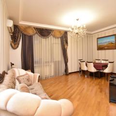 2 Bedrooms Luxury Apartment Near Republic Square