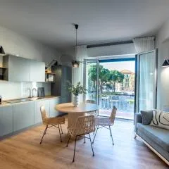 223 - Ma & Ma Luxury Apartment 1 grande - 500metri da mare e spiaggia, vicino alla Baia del Silenzio - PARCHEGGIO GRATIS PRIVATO INCLUSO