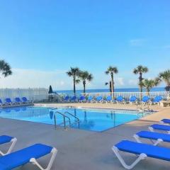 Sunny Daze, Desirable Kid Friendly Resort, 3 minute walk to the Beach, Resort Beachside Pool & Restaurant