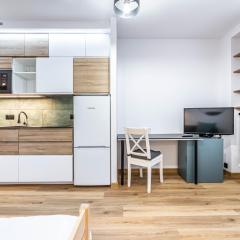 Modern Studio close to the Metro
