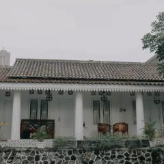 Villa Omah Dpartos