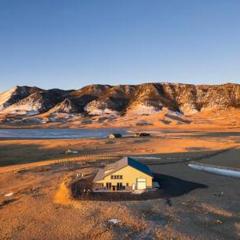 Lake Hattie's Baccus Ranch: Views Private Lake Access