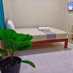 #2 Green Room Inn Siargao