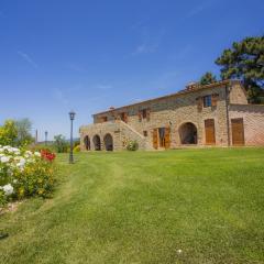 Tenuta Angelici Winery Casa Contea with pool and panoramic pool Cortona
