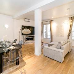 Pick A Flat's Apartment in Notre-Dame de Paris - Rue Saint-Séverin