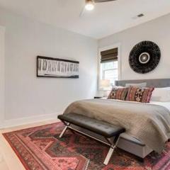 1-Story Condo Near Vandy, Elevator, Garage, Patio Two Bedroom with 1 King and 2 Queens, Walk to Campus and Centennial Park, 10 Mins to Downtown, 24 Hr Hospitality