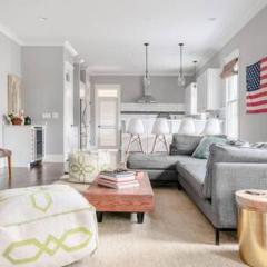 Spacious Dog Friendly 3 BR Townhome, Grill, Patio 3 Blocks to Grocer, 5 Mins to 5 Points, 15 Mins to Broadway, 24 Hour Hospitality Team, Perfect for Families