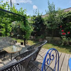 Appartement dans un jardin