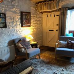 Lavender Cottage, 3 School Road, Clun, Shropshire