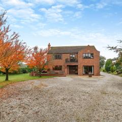 5 Bed in Pocklington 93209