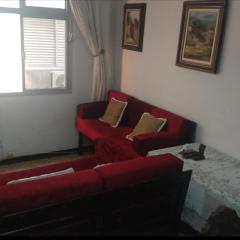 Apartamento Guarujá enseada 2 dormitórios pé na areia